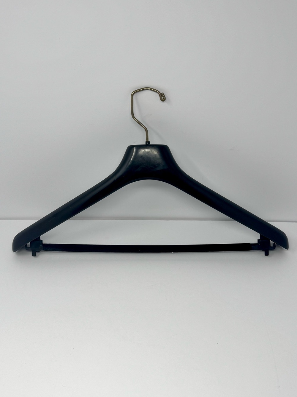 Corneliani Luxury Suit Hanger w/ Trouser Bar Made in Italy - Picture 3 of 3